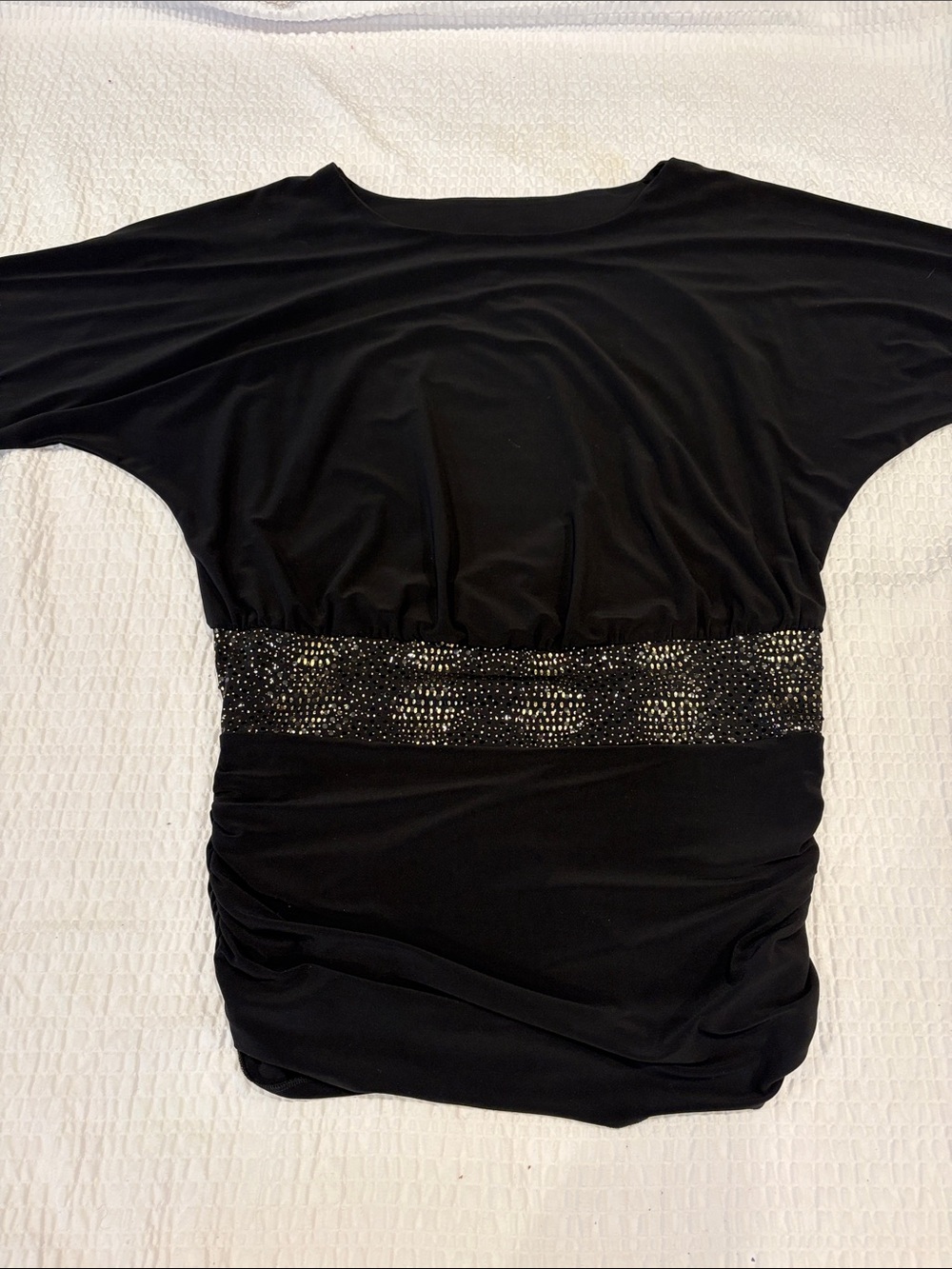 Joseph Ribkoff Elegant Dolman Sleeve Top with Beaded Ruched Waistband
Size 6